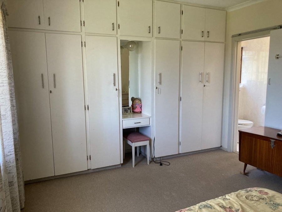 4 Bedroom Property for Sale in Amalinda Eastern Cape